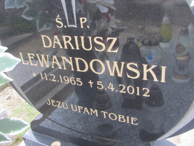 Dariusz Lewandowski 1965 Gniezno Bierzglinek - Grobonet - Wyszukiwarka osób pochowanych