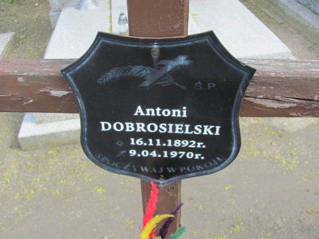 Jacek Szuflada 1965 Gniezno Bierzglinek - Grobonet - Wyszukiwarka osób pochowanych