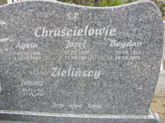 Grób Józef Chruściel