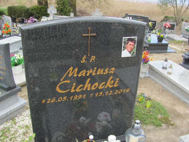 Mariusz Cichocki 1991 Gniezno Bierzglinek - Grobonet - Wyszukiwarka osób pochowanych